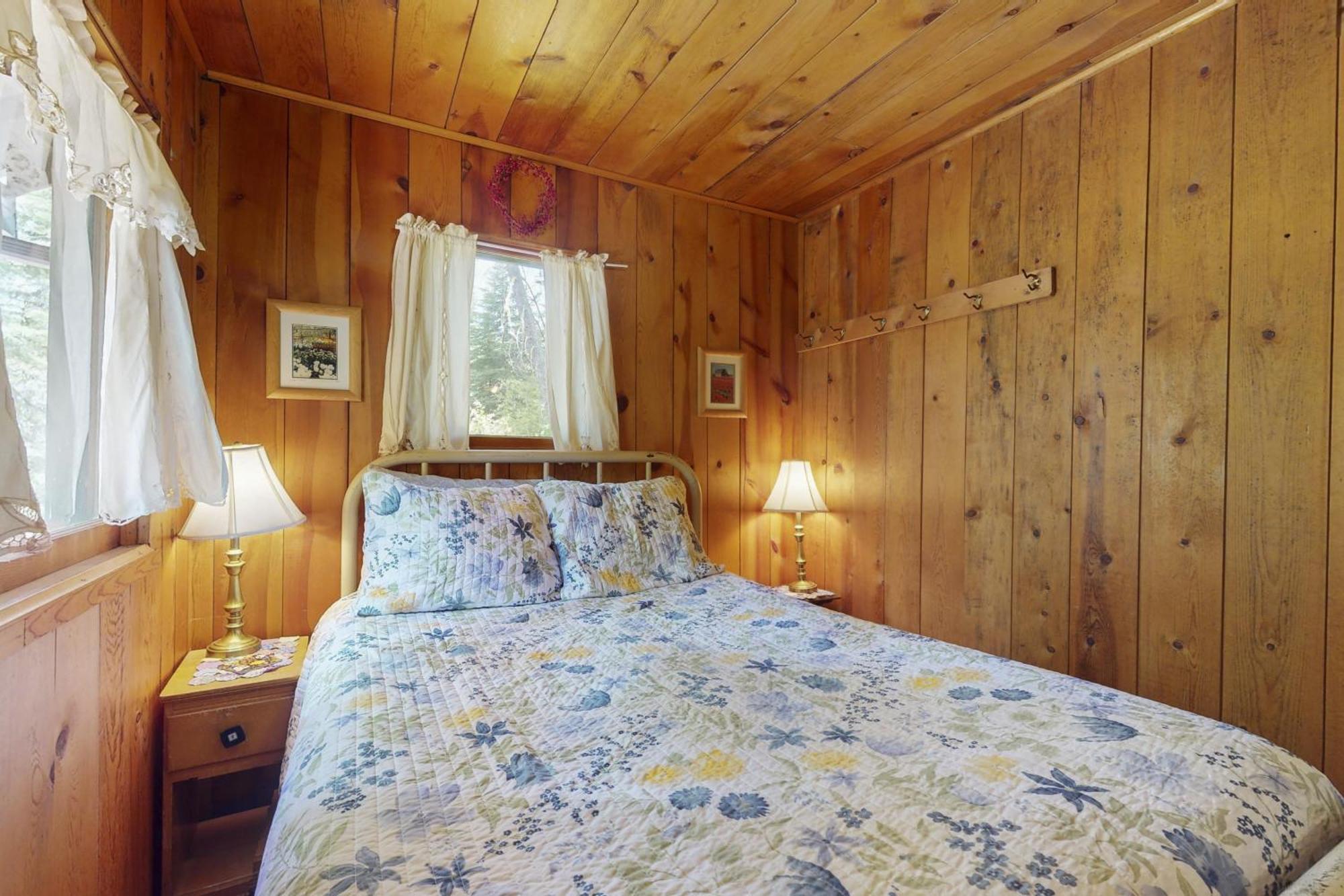 Pine Cone Cottage Joseph Экстерьер фото